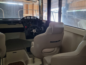 Quicksilver 755 Pilothouse
