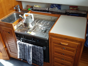 SeaStar 8000 Cruiser