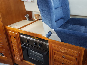 SeaStar 8000 Cruiser