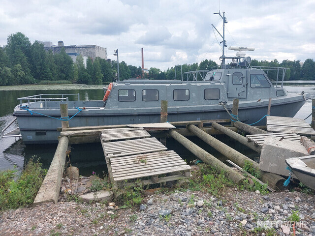 Lujitemuovivene Muu malli
