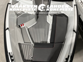 Yamarin Cross 57 VMAX