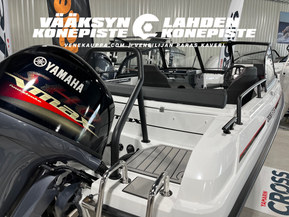 Yamarin Cross 57 VMAX