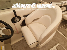 Sea Ray 235 Weekender