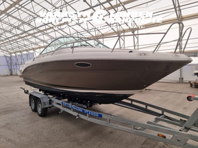 Sea Ray 235 Weekender