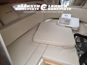 Sea Ray 235 Weekender