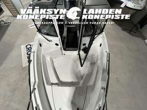 Yamarin Cross 60 Cabin