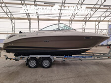 Sea Ray 235 Weekender