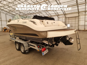 Sea Ray 235 Weekender