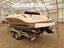 Sea Ray 235 Weekender