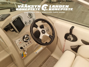 Sea Ray 235 Weekender