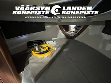 Quicksilver Activ 805 cruiser