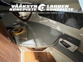 Quicksilver Activ 805 cruiser