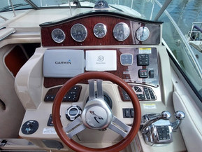 Sea Ray 335 Sundancer