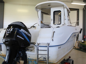 Quicksilver 580 Pilothouse