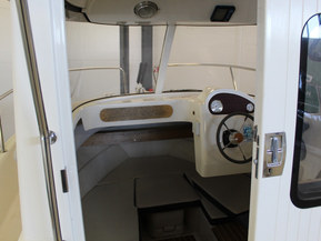 Quicksilver 580 Pilothouse