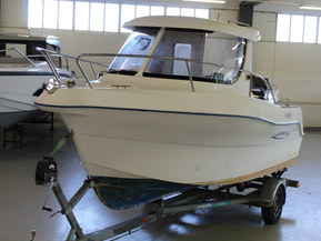 Quicksilver 580 Pilothouse