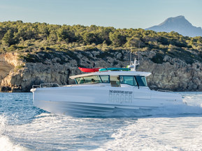 Axopar 45 XC Cross Cabin