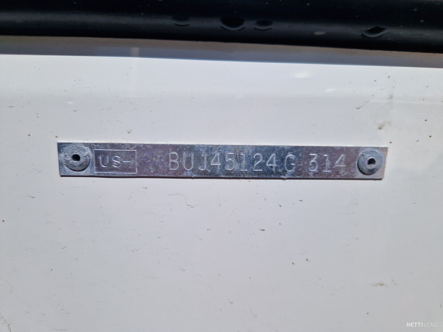 12 / 13