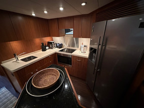 Sunseeker Manhattan 70