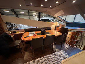 Sunseeker Manhattan 70