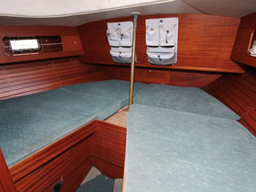 Hallberg-Rassy 42 Ketch