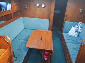 Hallberg-Rassy 42 Ketch