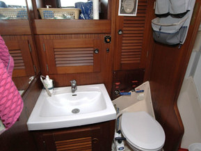 Hallberg-Rassy 42 Ketch