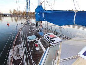 Hallberg-Rassy 42 Ketch