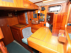 Hallberg-Rassy 42 Ketch