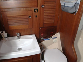 Hallberg-Rassy 42 Ketch