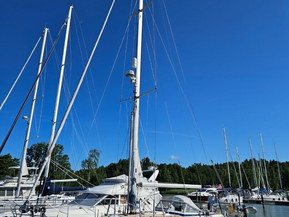 Hallberg-Rassy 43