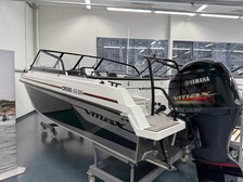 Yamarin Cross 62 VMAX