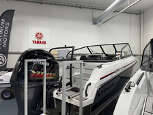 Yamarin Cross 62 VMAX