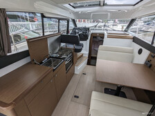 Jeanneau NC 9