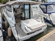 Jeanneau NC 9