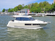 Jeanneau NC 9