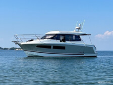 Jeanneau NC 9