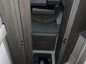 Quicksilver Activ 905 weekend