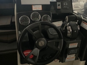 Quicksilver Activ 905 weekend