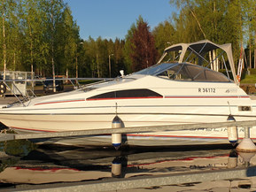 Bayliner 