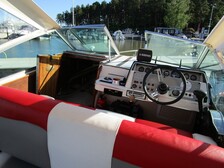 Sea Ray 21 Mid Cabin