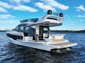 Galeon 440 FLY