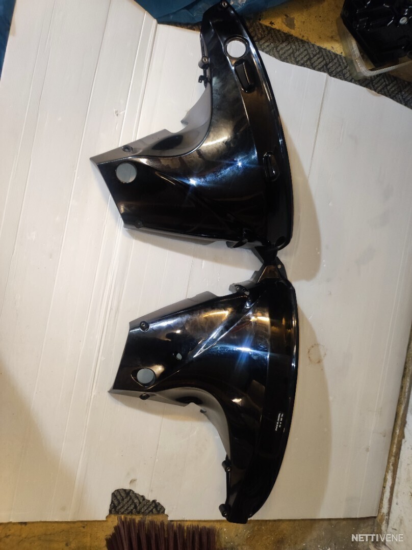 18 / 22