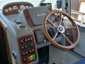 Nimbus 340 Commander