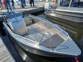 Alutroll 465 Trooper