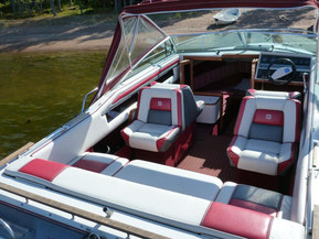 Four Winns 215 Sundowner