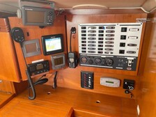 Dufour 40