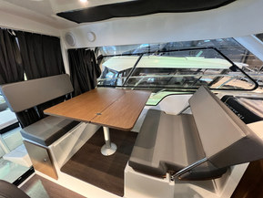 Beneteau Antares 9