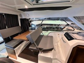 Beneteau Antares 9