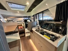 Beneteau Antares 9